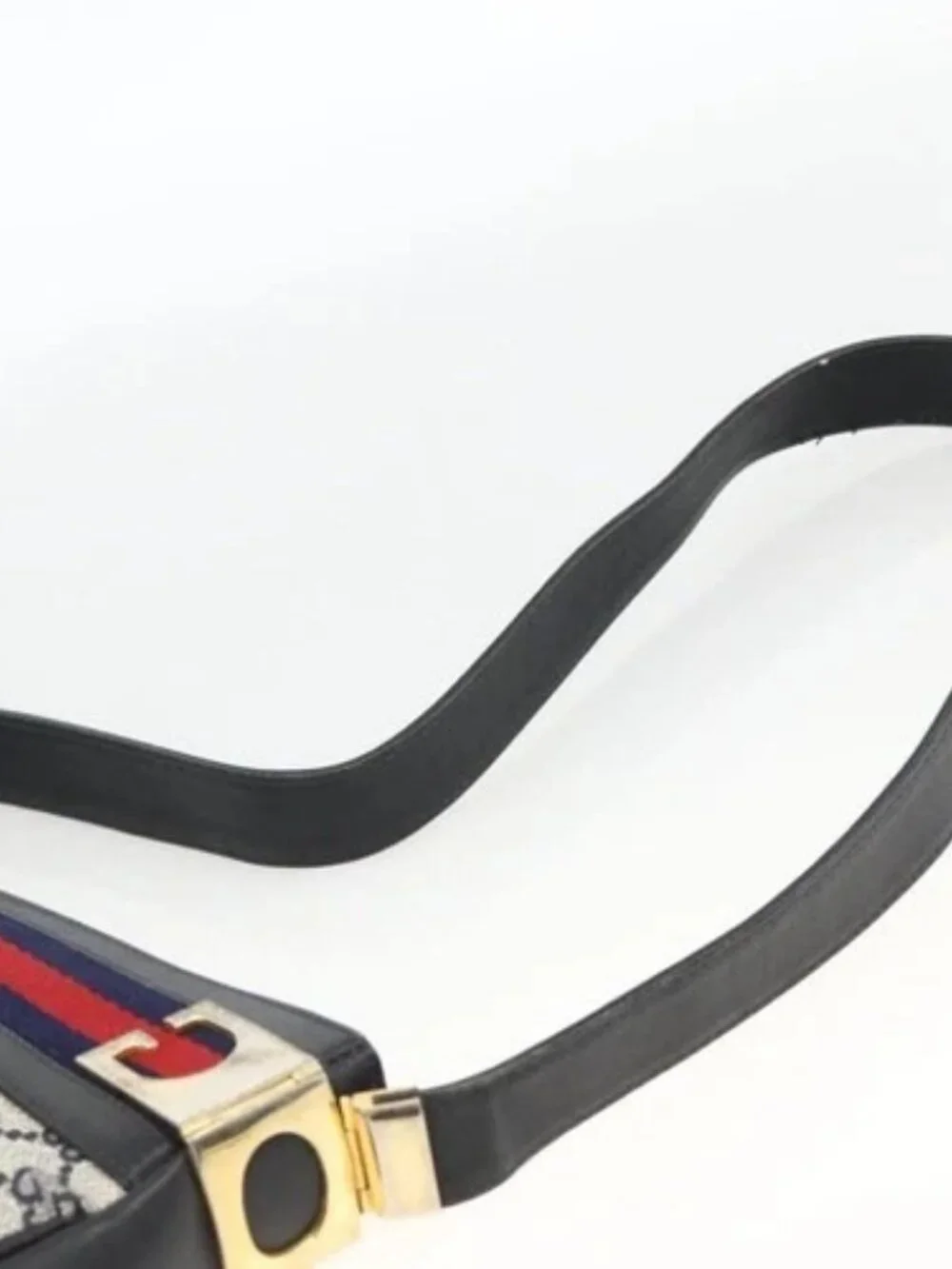 Gucci brand	gucci color	navy